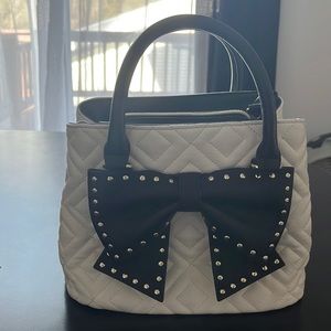 Betsey Johnson Handbag/Shoulder Bag